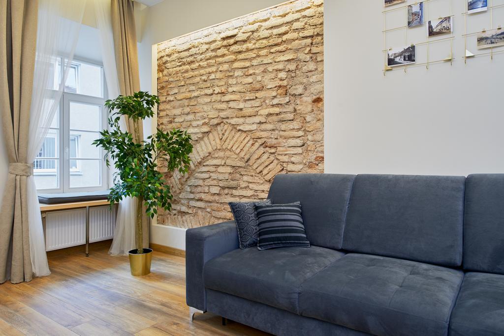 Town Hall Square Apartments Vilnius Ngoại thất bức ảnh